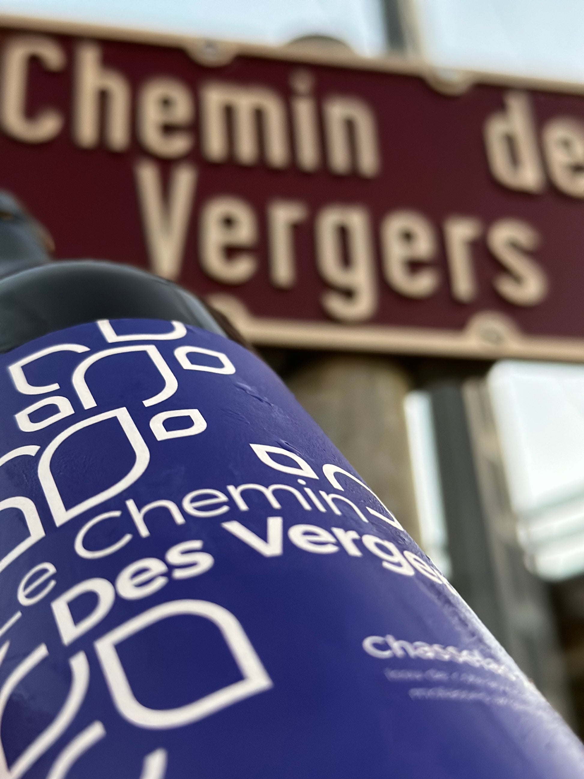 DER JEROBOAM ORCHARD WAY